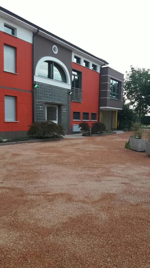 Dolce Vita Lovely Suites Cavriago Ngoại thất bức ảnh